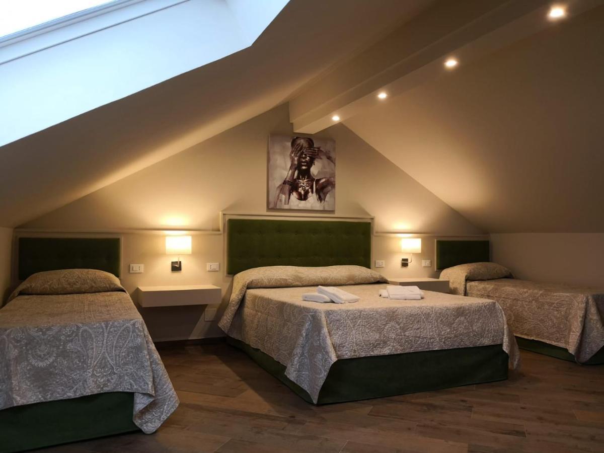 Scm House Hotel Mascali Buitenkant foto